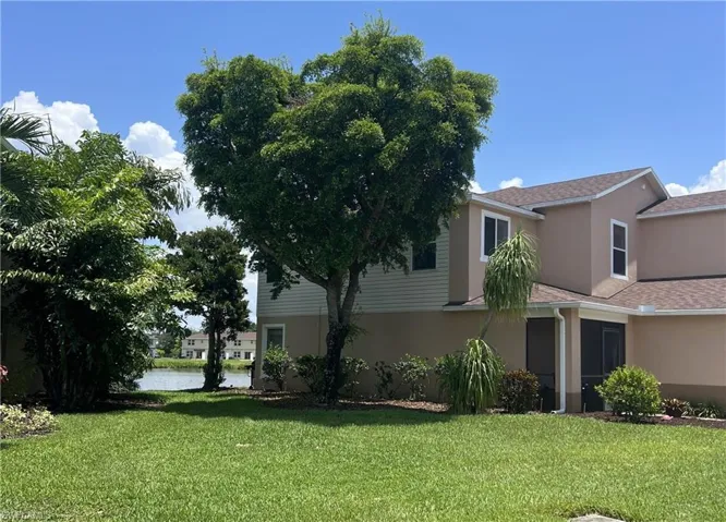 6361 Brant Bay Blvd 101, North Fort Myers, Florida 33917