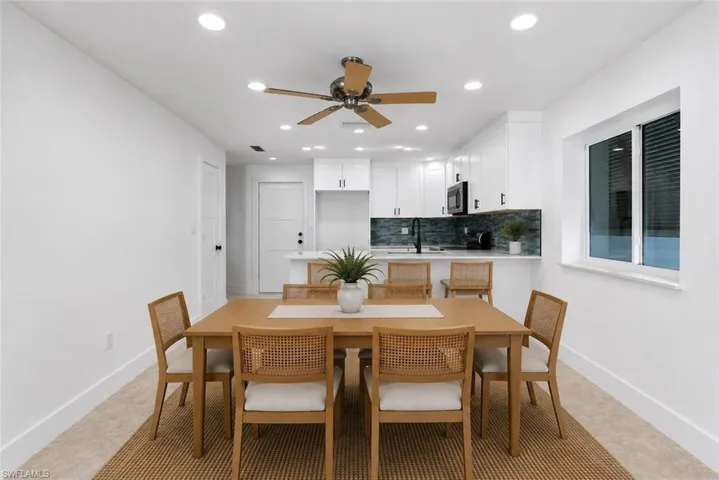 Dining room virtually staged