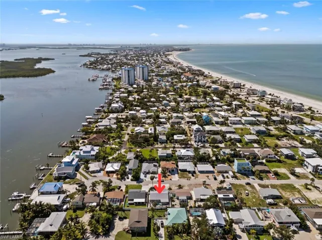 193 Hibiscus Dr, Fort Myers Beach, Florida 33931
