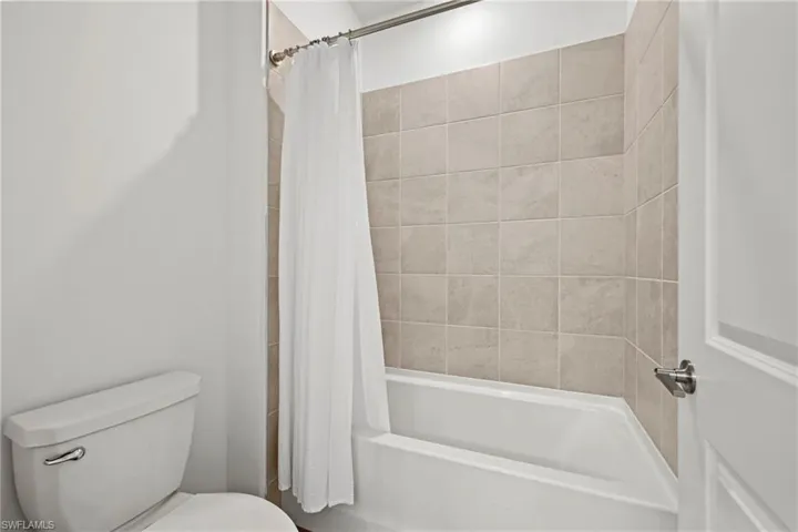 11227 Canopy Loop, Fort Myers, Florida 33913