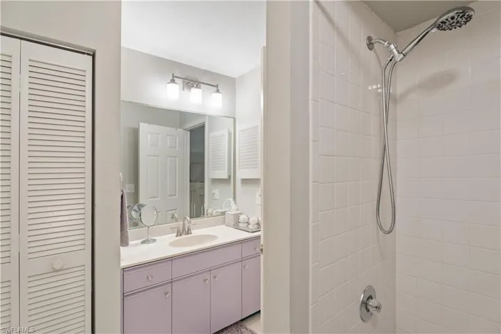 Upper Level Guest Bath