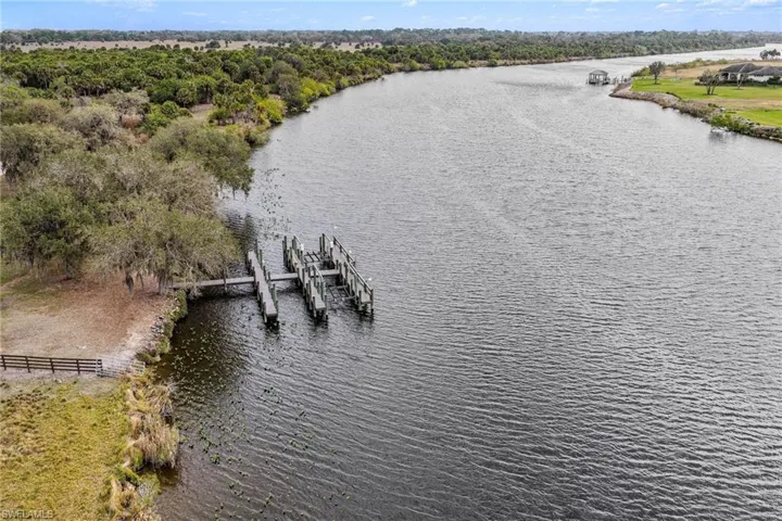 23150 N River Rd, Alva, Florida 33920