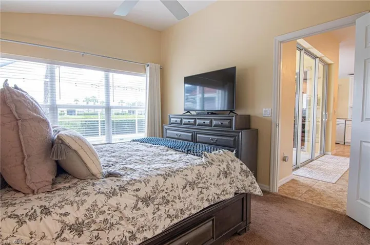 2436 Woodbourne Pl, Cape Coral, Florida 33991