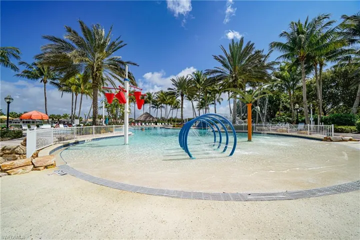 2436 Woodbourne Pl, Cape Coral, Florida 33991