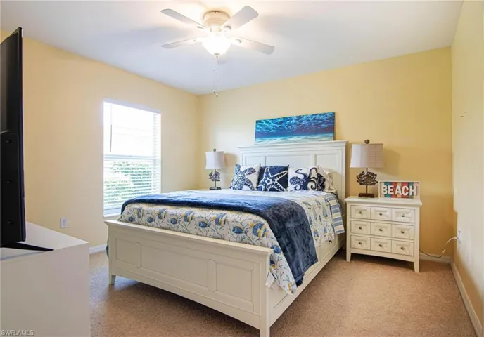 2436 Woodbourne Pl, Cape Coral, Florida 33991