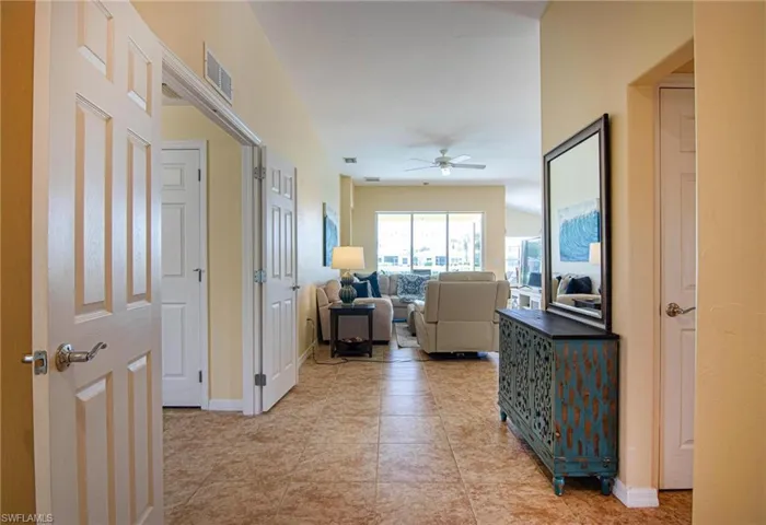 2436 Woodbourne Pl, Cape Coral, Florida 33991