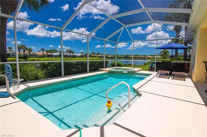 2436 Woodbourne Pl, Cape Coral, Florida 33991
