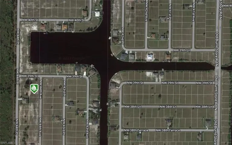 Western exposure 3rd from the corner