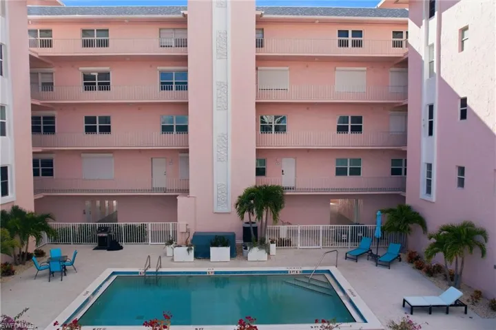26236 Hickory Blvd 13, Bonita Springs, Florida 34134