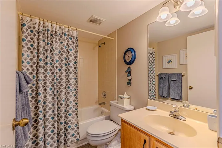 Guest full-bath with a shower / tub combo
