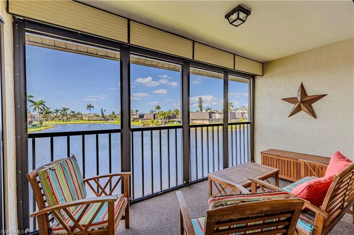 Lanai with lake view in three directions