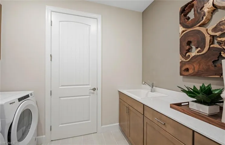 Photos are from a model home and are for illustration purposes only.