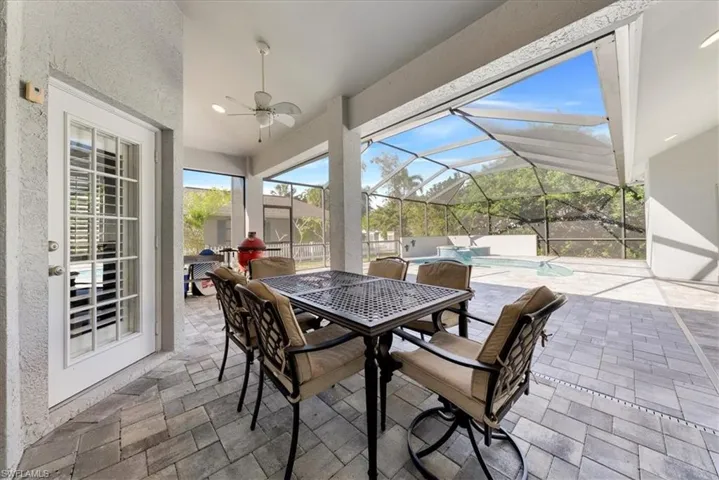 297  Sawgrass  CT, Naples, FL 34110