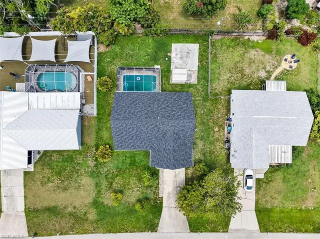 209 Ne 9th Ct, Cape Coral, Florida 33909
