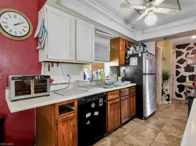 209 Ne 9th Ct, Cape Coral, Florida 33909
