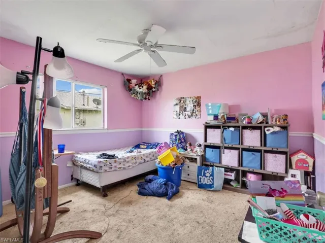209 Ne 9th Ct, Cape Coral, Florida 33909