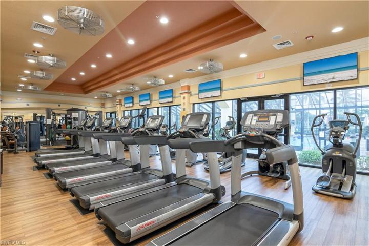Huge fitness center provides plenty of space for residents to enjoy their daily workout.