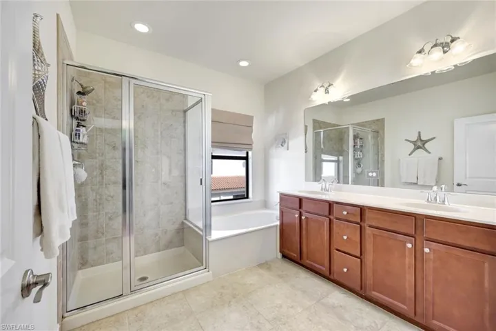 9462  Montebello  WAY, Fort Myers, FL 33908