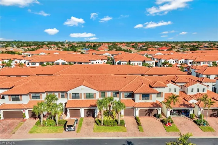 9462  Montebello  WAY, Fort Myers, FL 33908