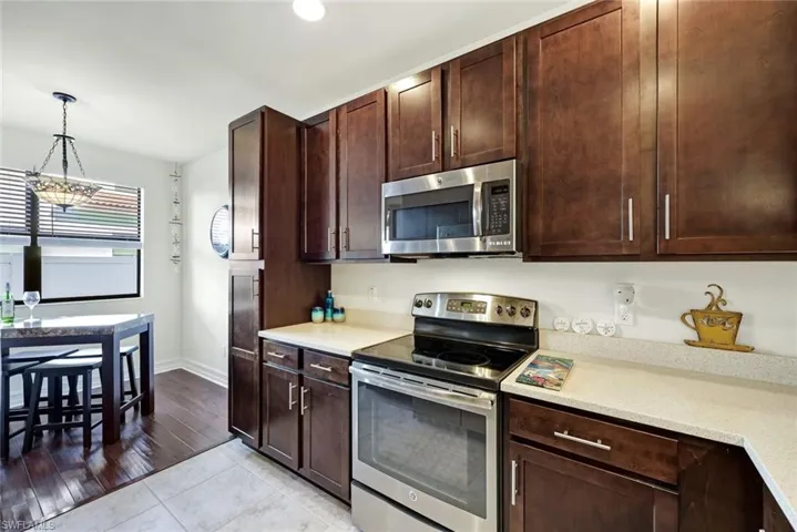 9462  Montebello  WAY, Fort Myers, FL 33908
