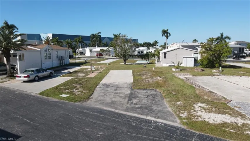 Lot - 117 Blackbeard Way