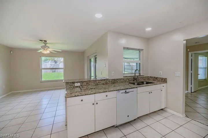 15674 Spring Line Ln, Fort Myers Fl 33905