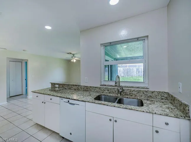 15674 Spring Line Ln, Fort Myers Fl 33905