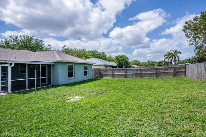 15674 Spring Line Ln, Fort Myers Fl 33905