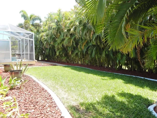 5302 Sw 27th Pl, Cape Coral, Florida 33914