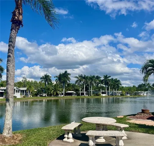1262 Silver Lakes Blvd, Naples, Florida 34114