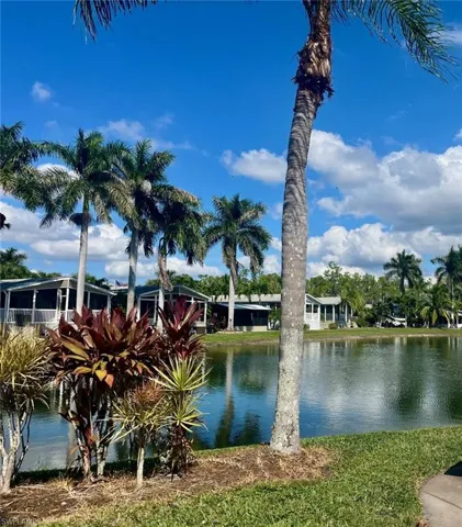 1262 Silver Lakes Blvd, Naples, Florida 34114