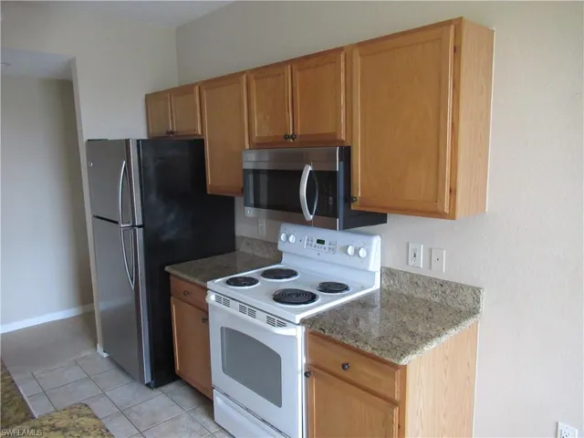 7905 Preserve Cir 124, Naples, Florida 34119