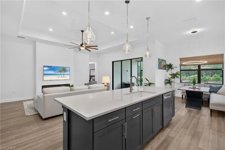 20100 Kingmont Dr, Estero, Florida 33928