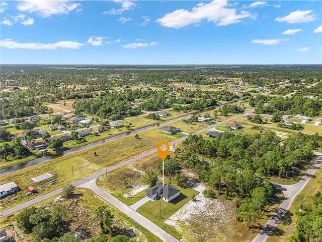842 Nina Ave, Lehigh Acres, Florida 33974