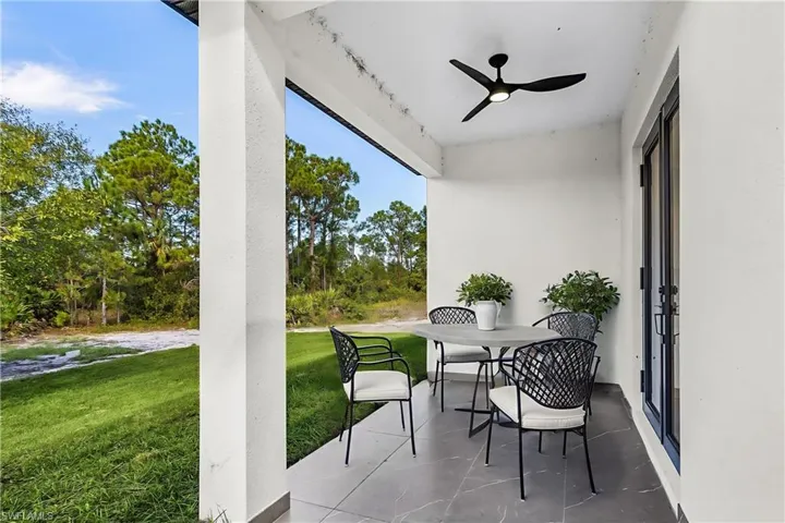 842 Nina Ave, Lehigh Acres, Florida 33974