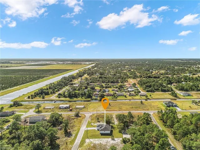 842 Nina Ave, Lehigh Acres, Florida 33974
