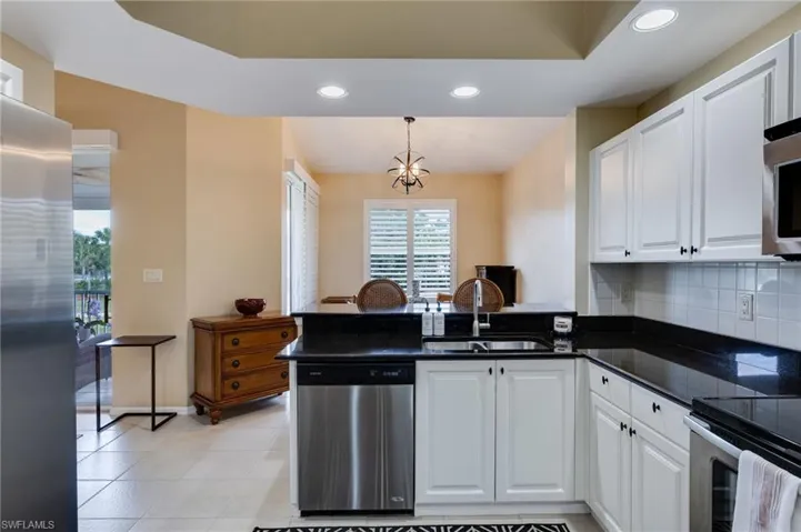 13951  Eagle Ridge Lakes  DR, Fort Myers, FL 33912