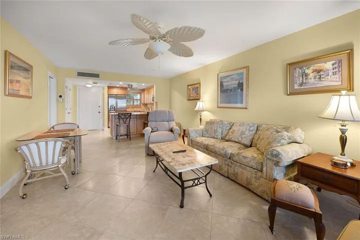 41  High Point S CIR, Naples, FL 34103