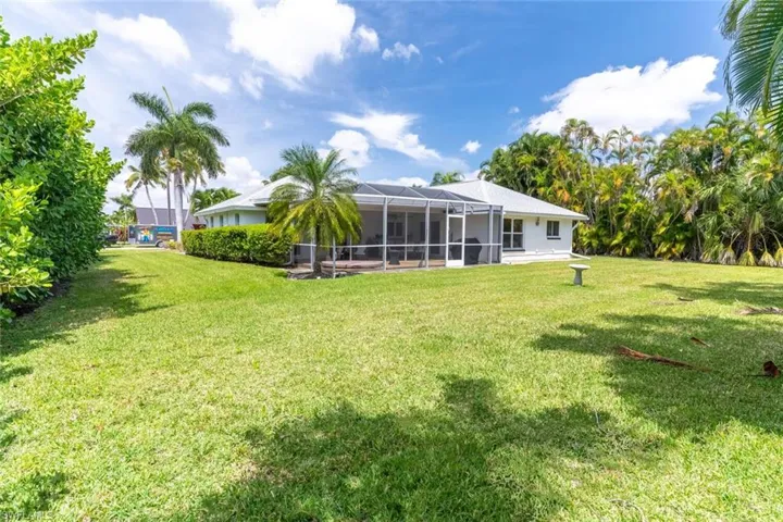 6936  Wittman  DR, Fort Myers, FL 33919