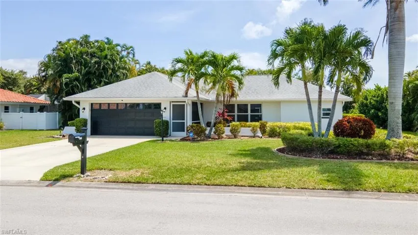 6936  Wittman  DR, Fort Myers, FL 33919