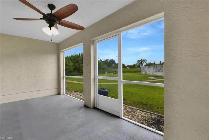 28 Cosmopolitan Dr 16, Lehigh Acres, Florida 33936