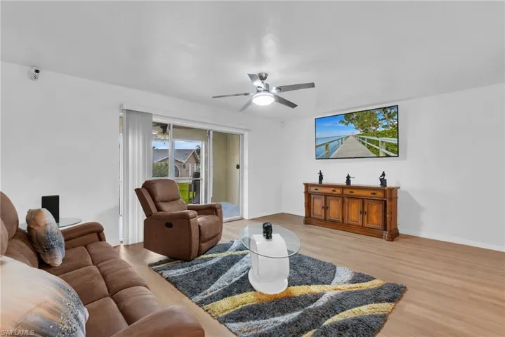 28 Cosmopolitan Dr 16, Lehigh Acres, Florida 33936