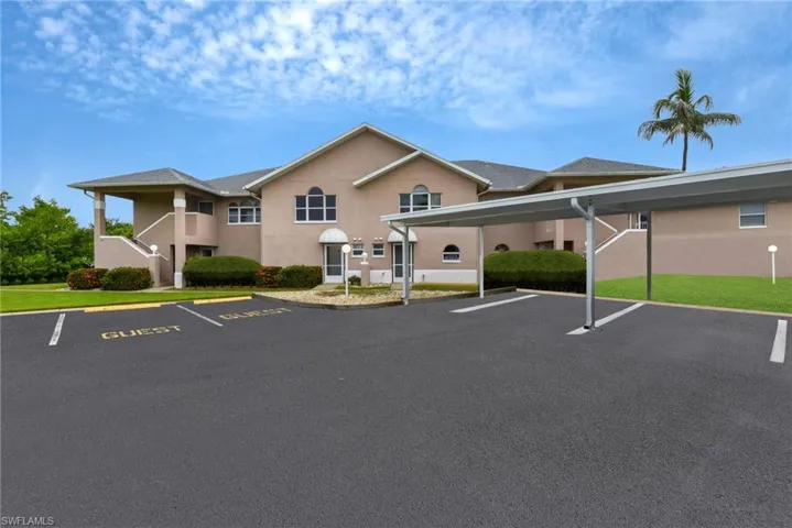 28 Cosmopolitan Dr 16, Lehigh Acres, Florida 33936