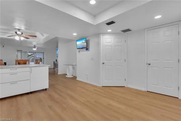 28 Cosmopolitan Dr 16, Lehigh Acres, Florida 33936