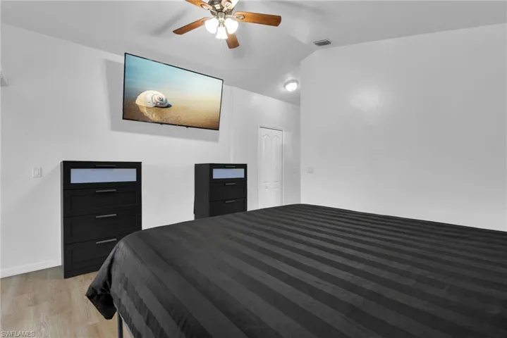 28 Cosmopolitan Dr 16, Lehigh Acres, Florida 33936