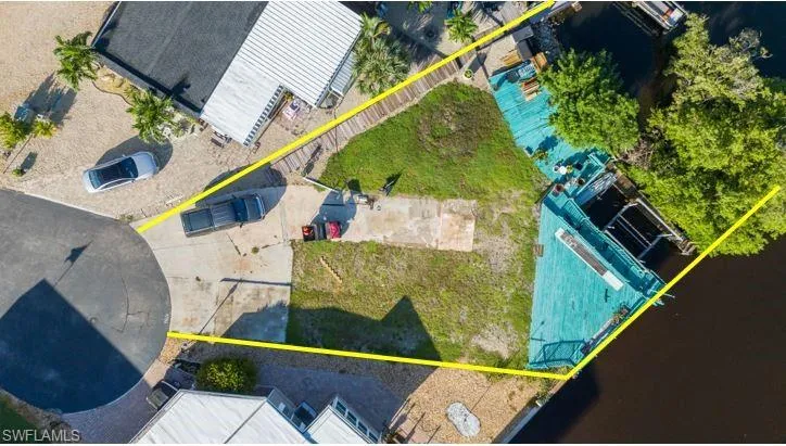 4785 Mali Ct, Bonita Springs, Florida 34134
