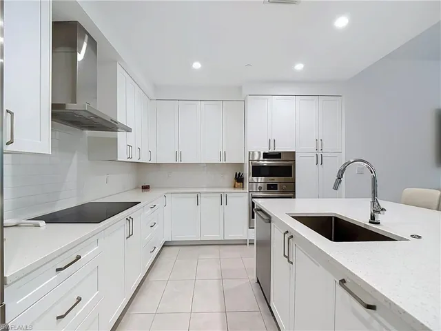 1115 Central Ave 247, Naples, Florida 34102