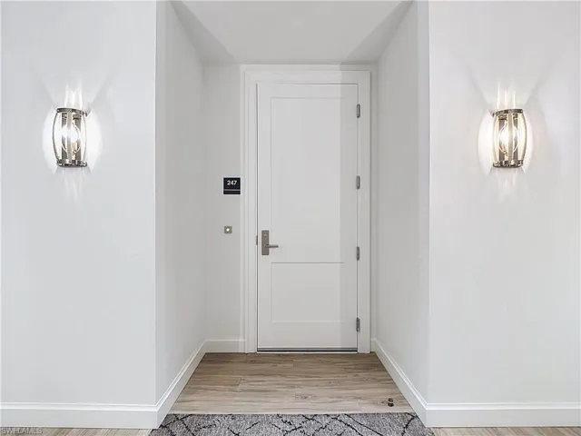1115 Central Ave 247, Naples, Florida 34102