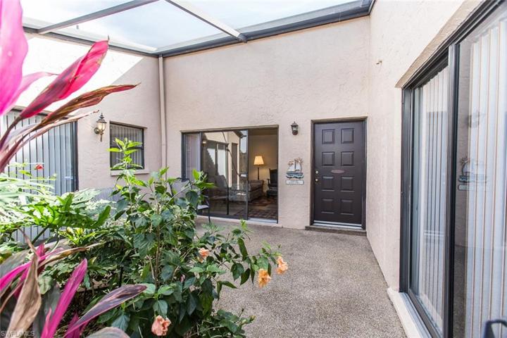 7129  Penner  LN, Fort Myers, FL 33907