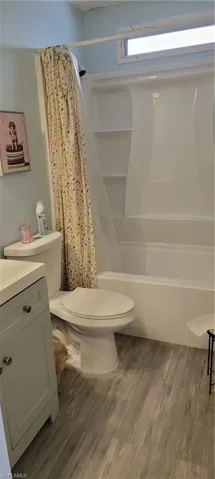 Full guest bathroom with new fiberglass tub/shower